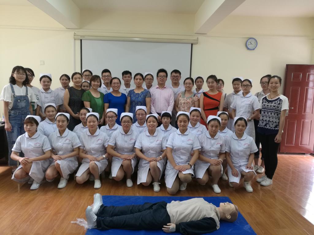 感谢所有为此次活动付出努力的老师和同学们